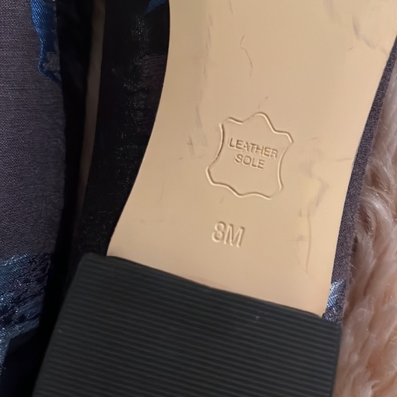 Talbots flats - Picture 6 of 7